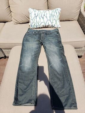 True Religion Straight denim Jeans size 38